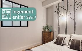 Cosy Appartement Lyon Valmy - parking